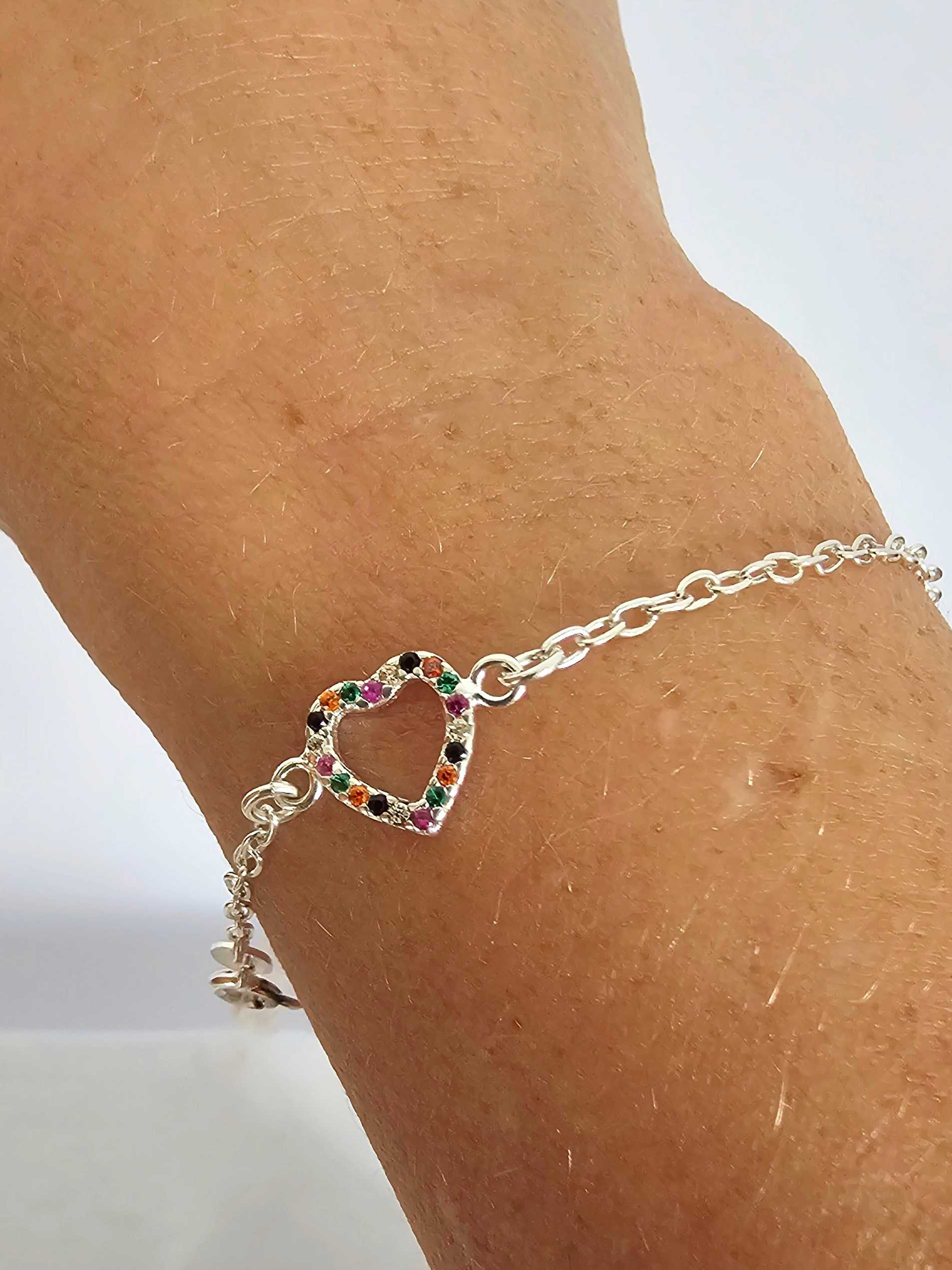 PULSEIRA DETALHE CORAÇÃO VAZADO ZIRCÔNIAS COLORIDAS - Image 2