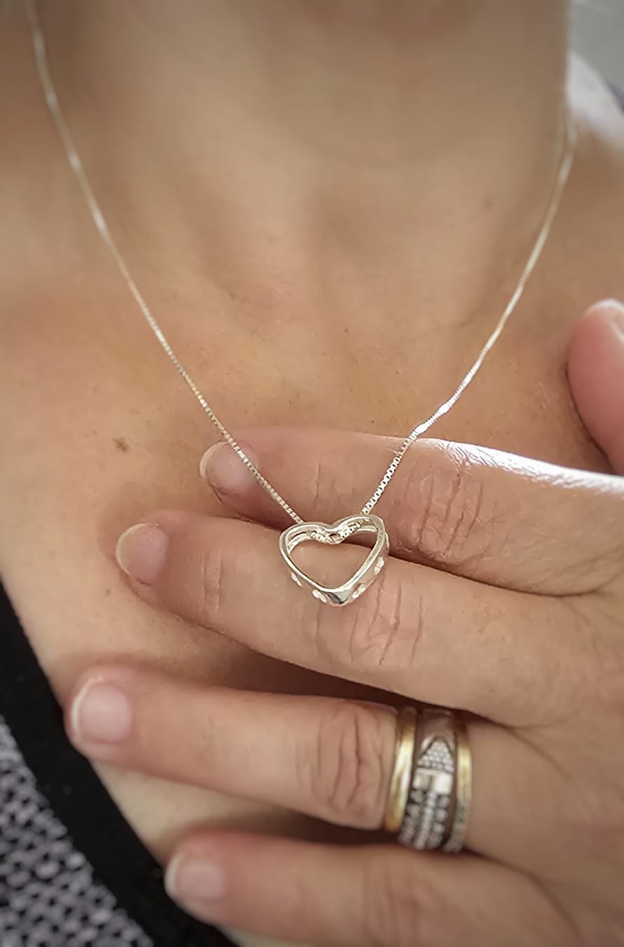 Gargantilha Coração Vazado - Image 3